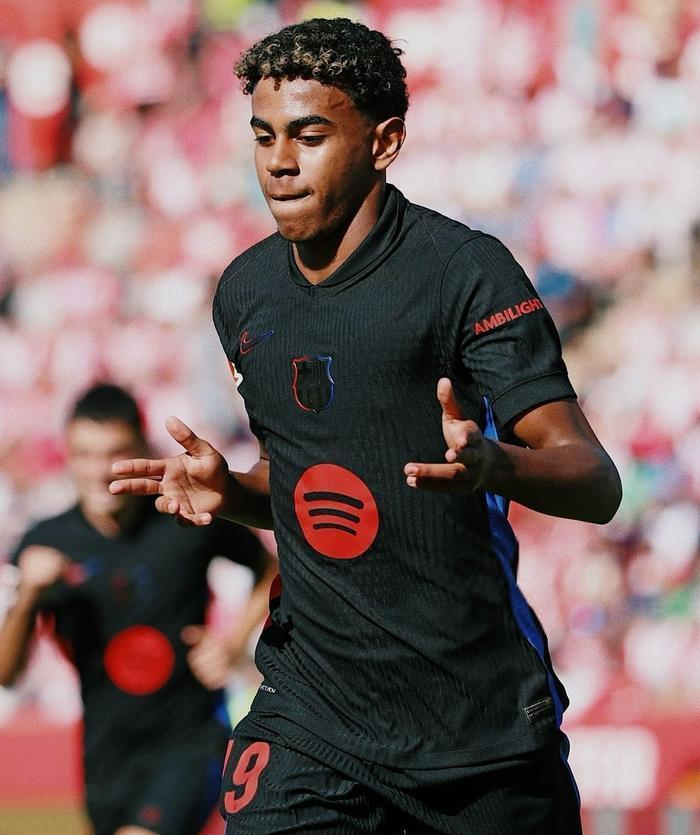 欧冠抽签揭晓：马德里德比与德国德比谁能笑到最后？