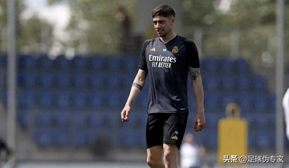 欧冠不容有失，巴尔韦德火线复出救主